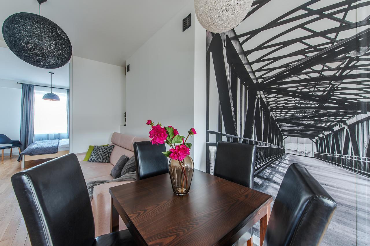 Chmielna 73 P&O Serviced Apartments Варшава Екстериор снимка