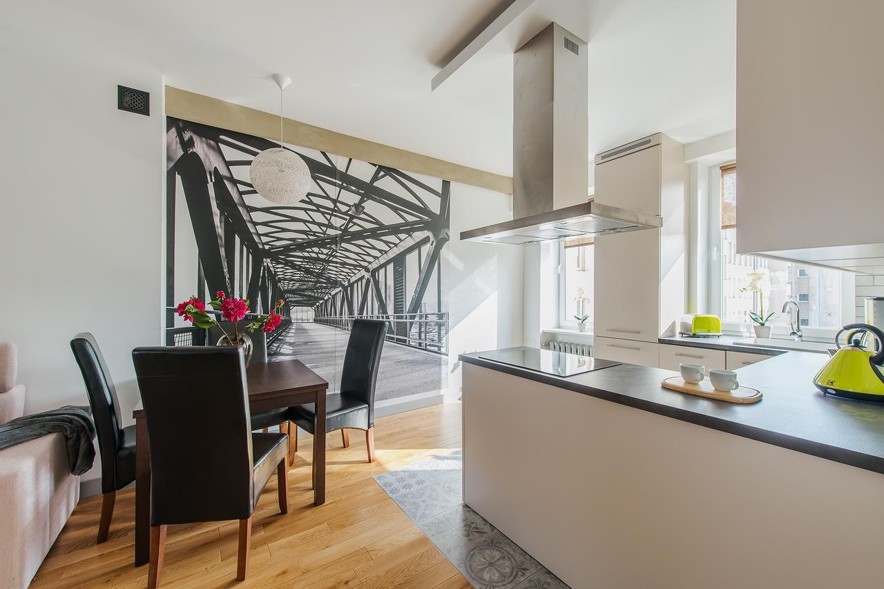 Chmielna 73 P&O Serviced Apartments Варшава Екстериор снимка