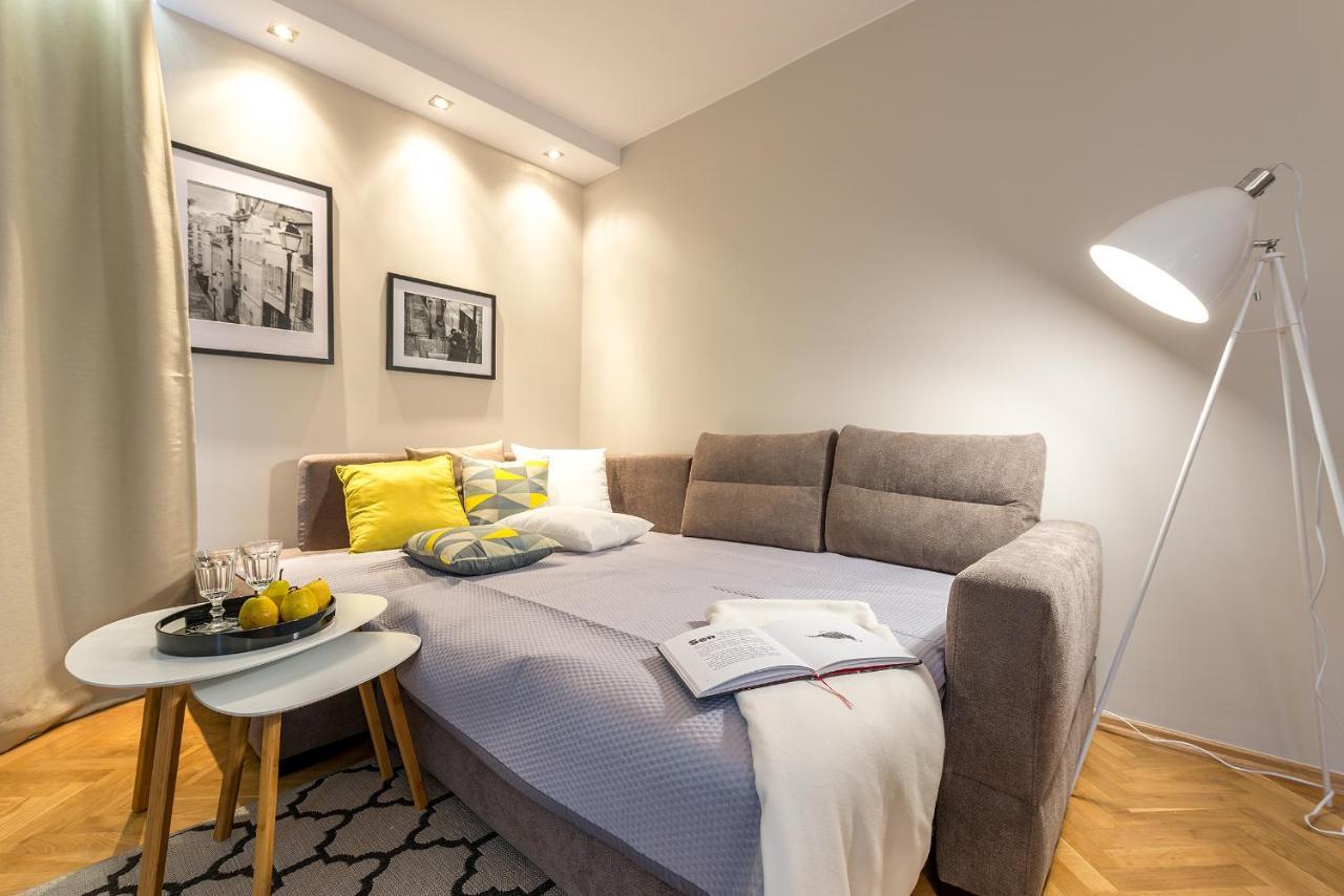Chmielna 73 P&O Serviced Apartments Варшава Екстериор снимка